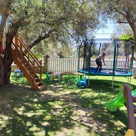 Rent Rooms Alexiou Límni المظهر الخارجي الصورة