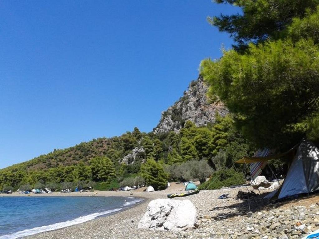 Rent Rooms Alexiou Límni الغرفة الصورة