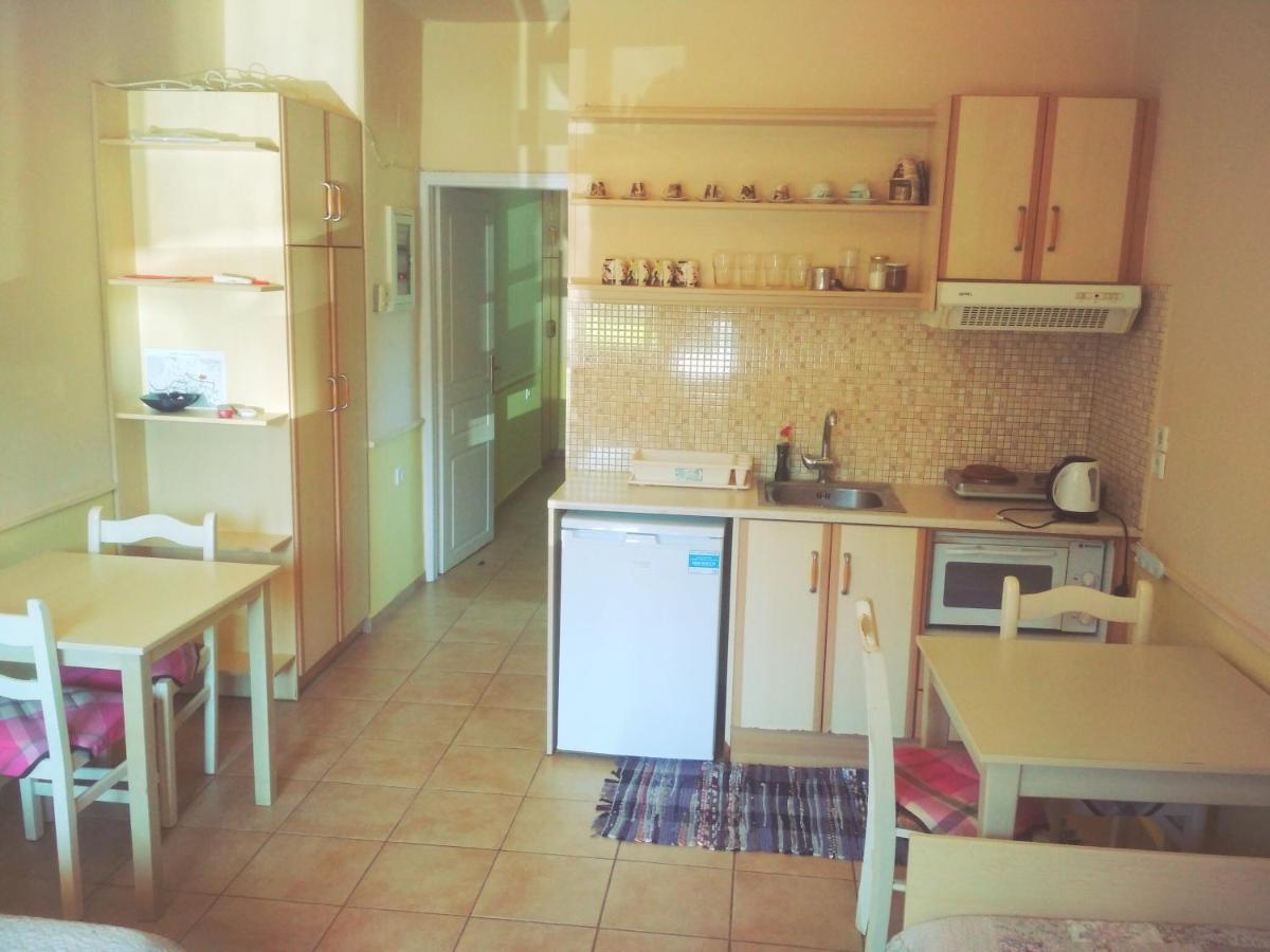 Rent Rooms Alexiou Límni المظهر الخارجي الصورة